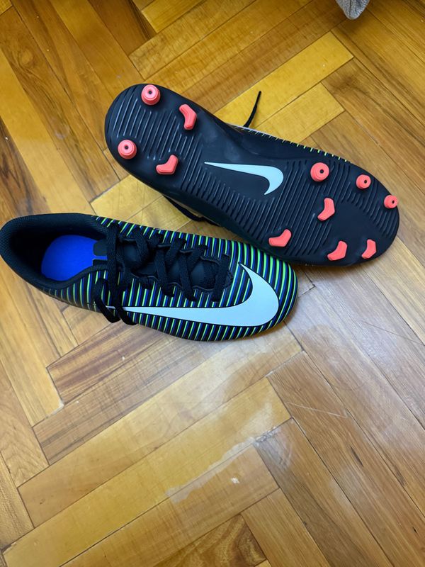 Бутсы Nike Mercurial Vapor XI ‘Dark Lightning’ Бутсы Nike Mercurial Vapor XI ‘Dark Lightning’
