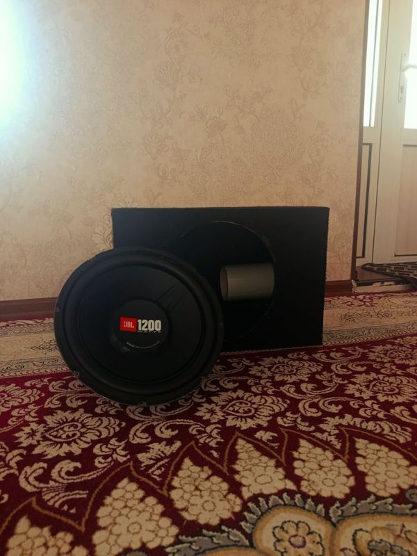 Сабуфер JBL GT-5 S12