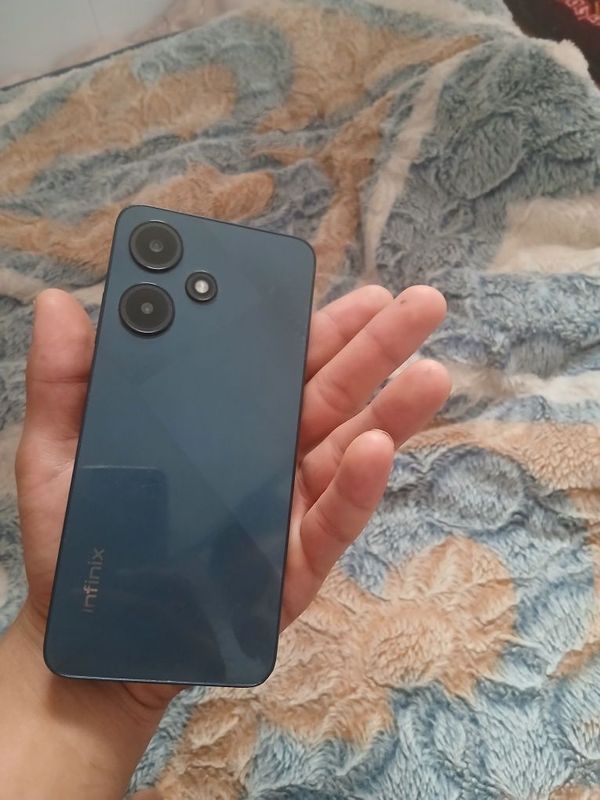Infinix xot 30i sotiladi