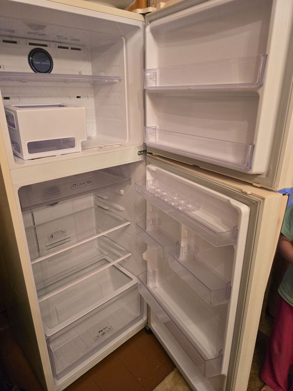 Холодильник LG RT35K5440EF Холодильник LG RT35K5440EF
