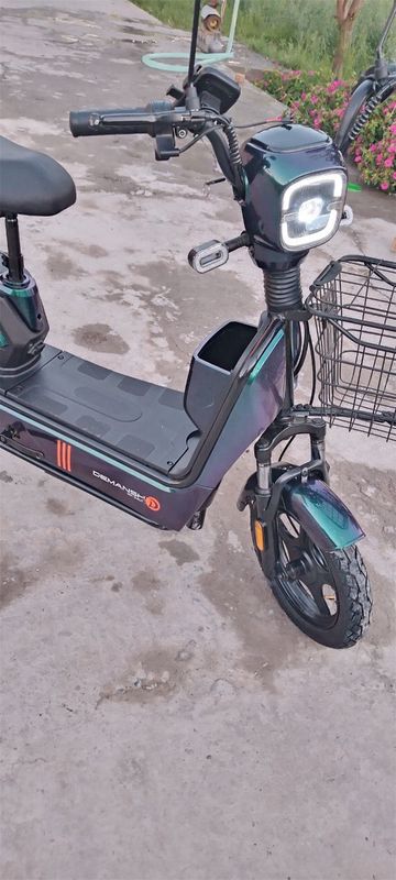 Elektr skuter 2025 Elektr skuter 2025