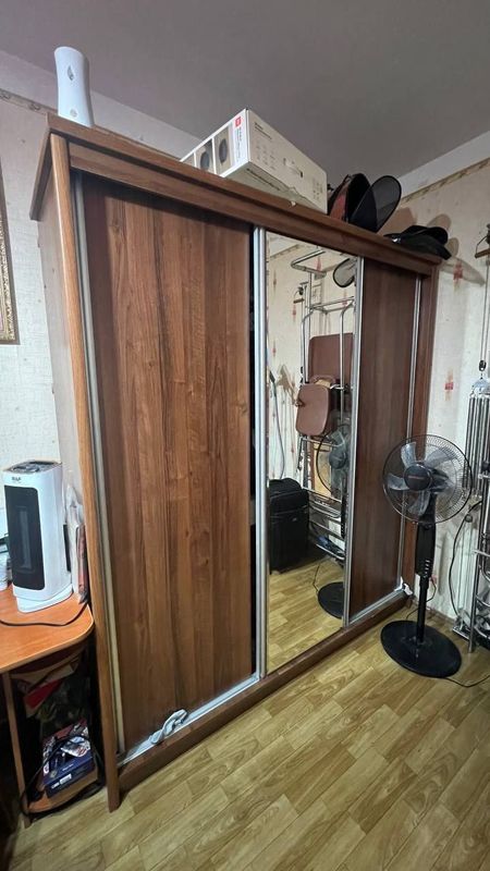 Продам шкаф купе Продам шкаф купе