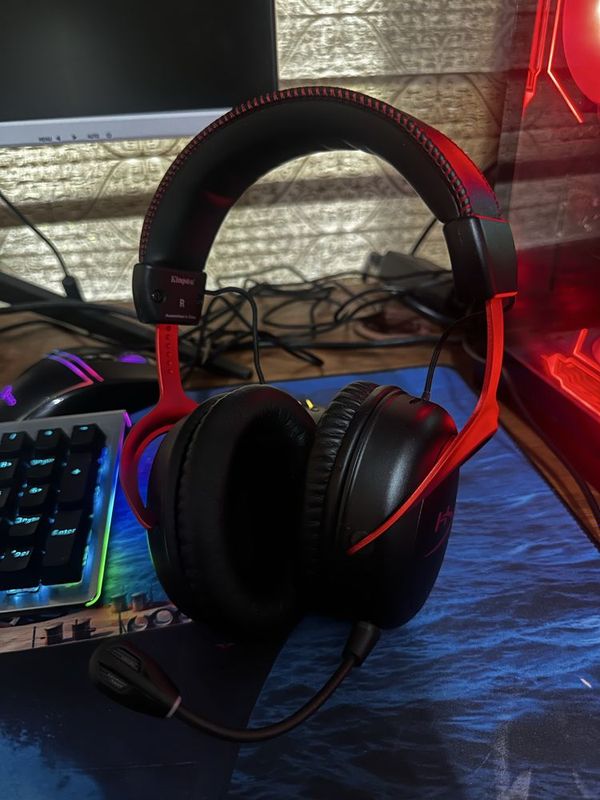 ТОРГ, срочно HyperX Cloud 2, II, ll, | в идеальном состоянии наушники ТОРГ, срочно HyperX Cloud 2, II, ll, | в идеальном состоянии наушники