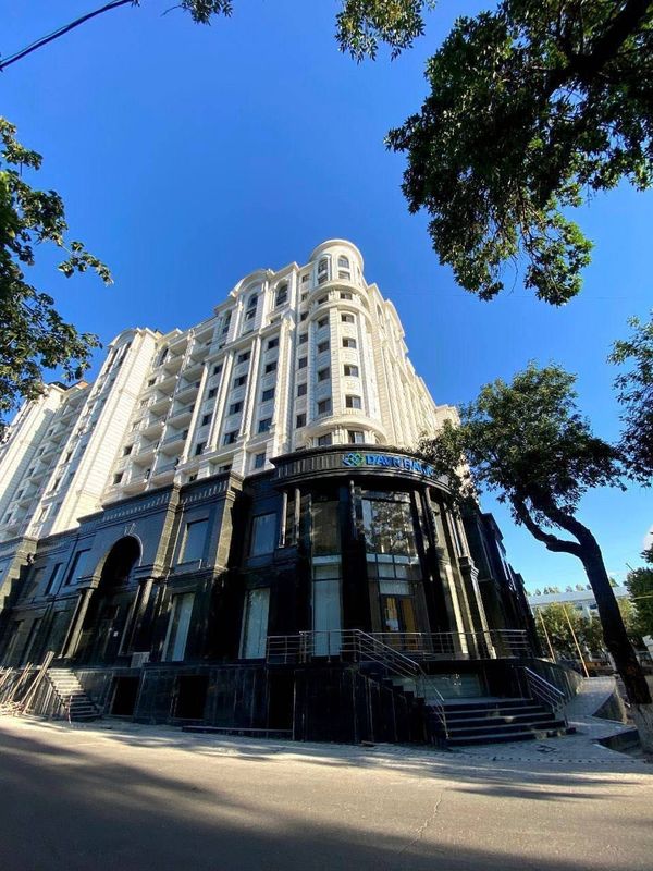 Muhtasham Продается 3 комнатная коробка Минор метро Алайский Muhtasham Продается 3 комнатная коробка Минор метро Алайский