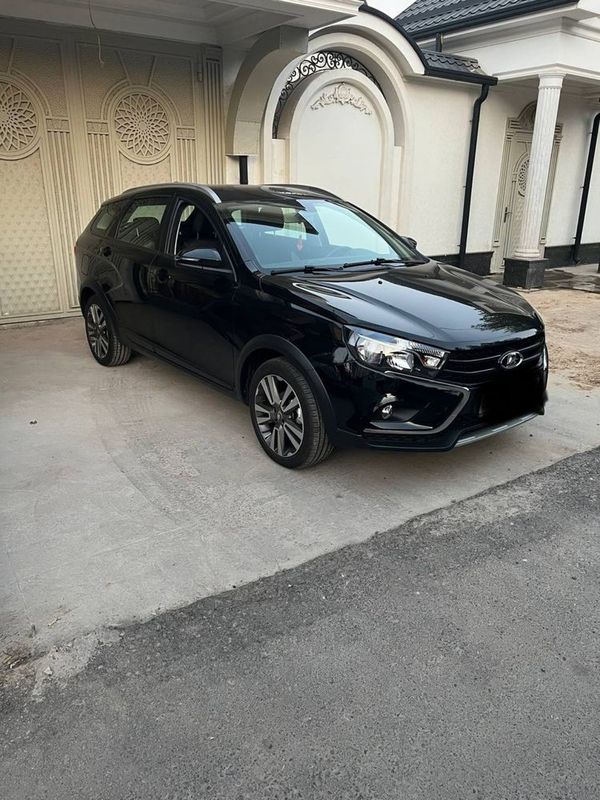 Продается LADA VESTA в отличном состоянии