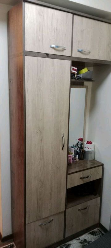 продам прихожку продам прихожку