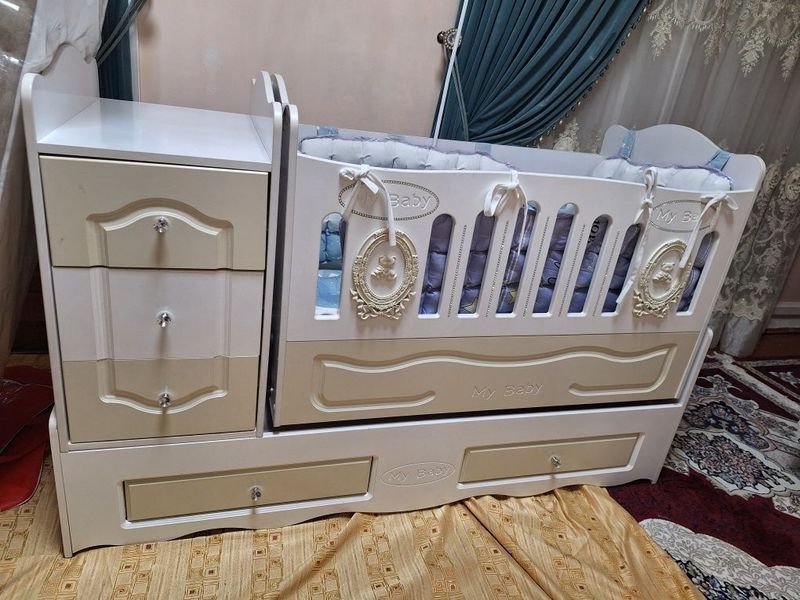 Detskiy mebel sotiladi Detskiy mebel sotiladi