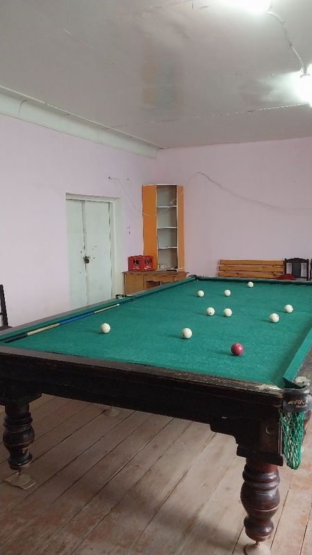 Billiard stol sotiladi