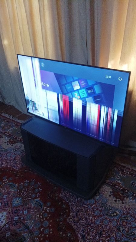 Hisense 50 экран под замену