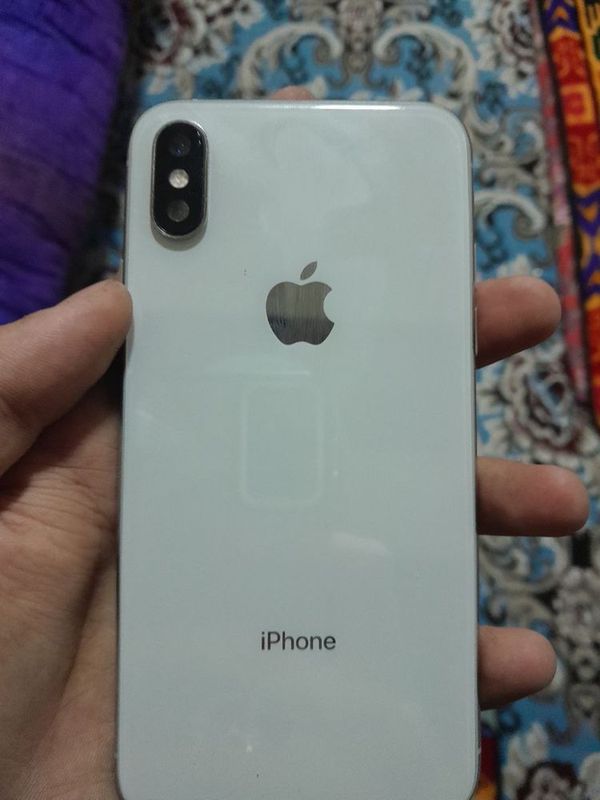 iPhone XS xolati yaxshi