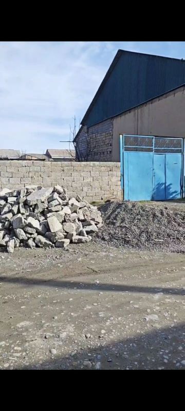 Yer sotiladi 800 m²