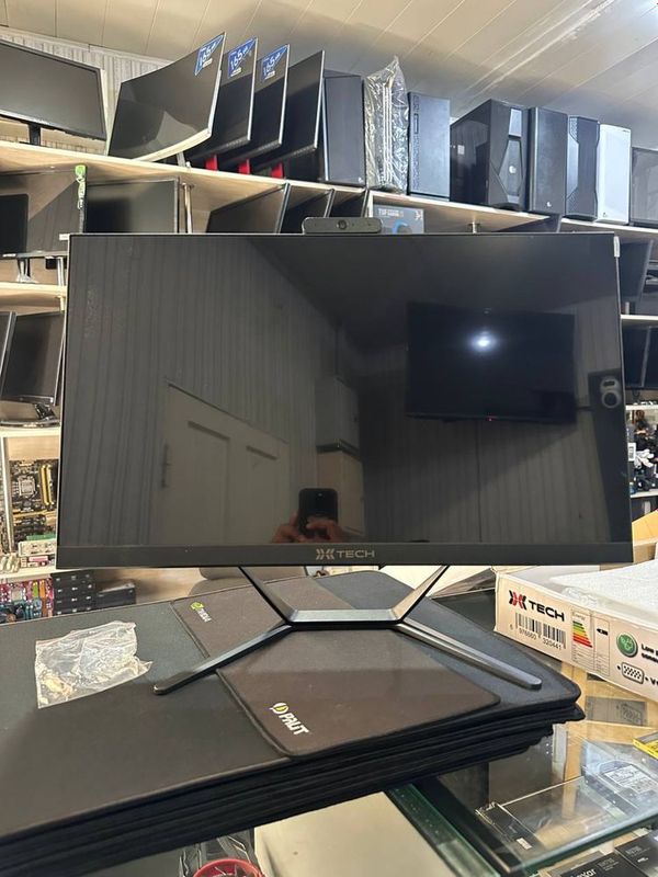 #AIO Xtech 24" i5 2400 DDR3 8gb