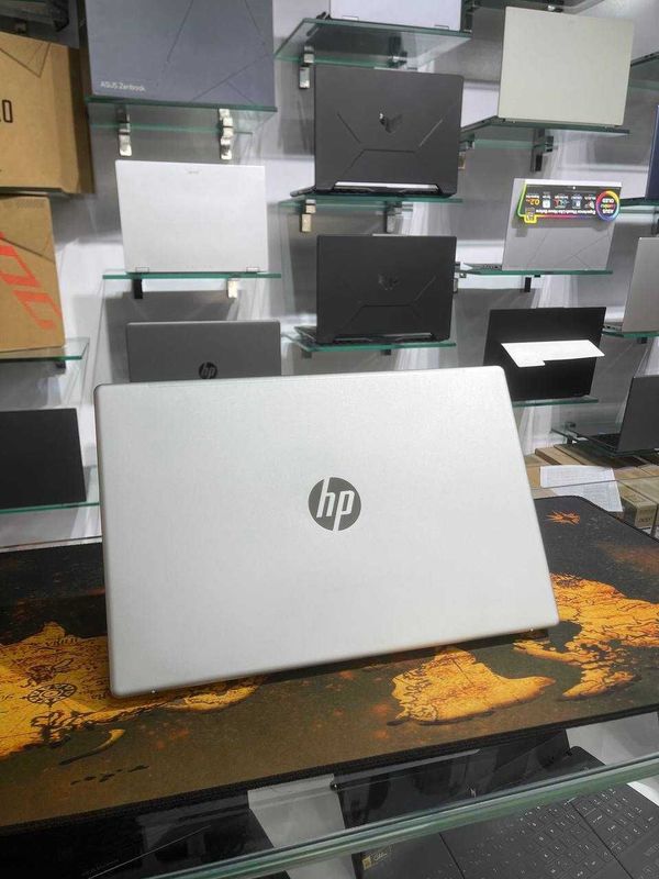 Hp Brend va so'ngi avlod Intel Core i5-1335U/8/256/15.6" FHD Hp Brend va so'ngi avlod Intel Core i5-1335U/8/256/15.6" FHD