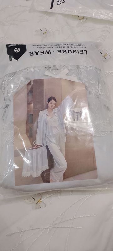 pijama yangi 4 talik pijama yangi 4 talik