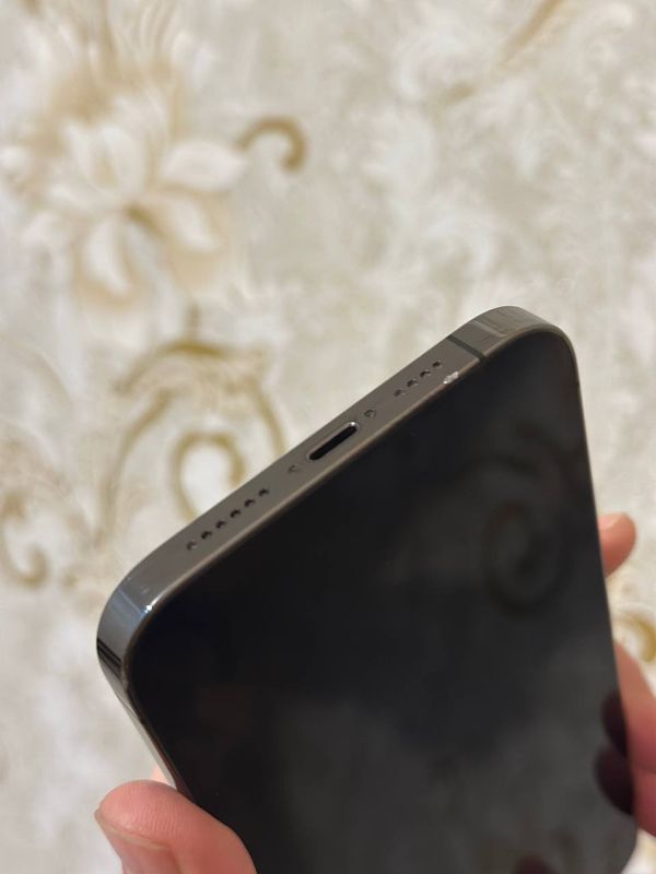 Iphone 12 pro max 365 $ Iphone 12 pro max 365 $