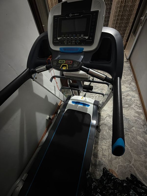 Продам Беговую Дорожку Life Gym Продам Беговую Дорожку Life Gym