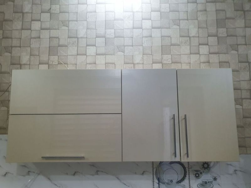 Продаётся кухонный гарнитур Продаётся кухонный гарнитур
