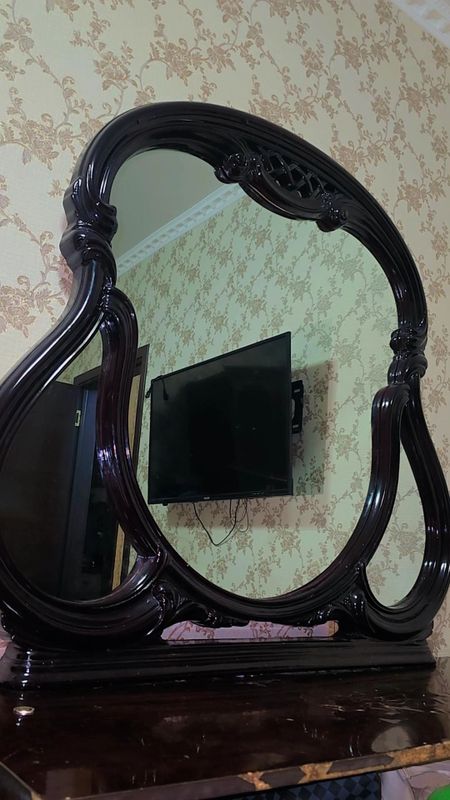 Зеркало продаётся Зеркало продаётся