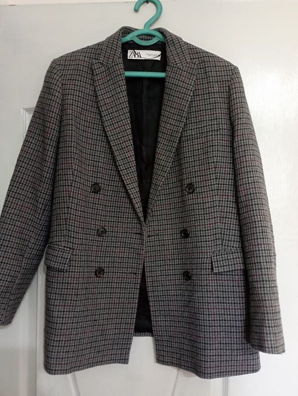 Женские пиджаки Zara Женские пиджаки Zara
