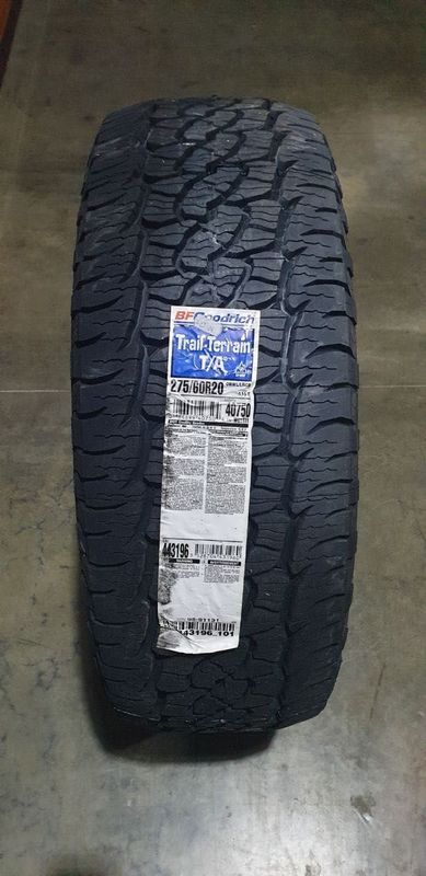 BF Goodrich TL Trail-Terrain T/A 275/60R20 BF Goodrich TL Trail-Terrain T/A 275/60R20