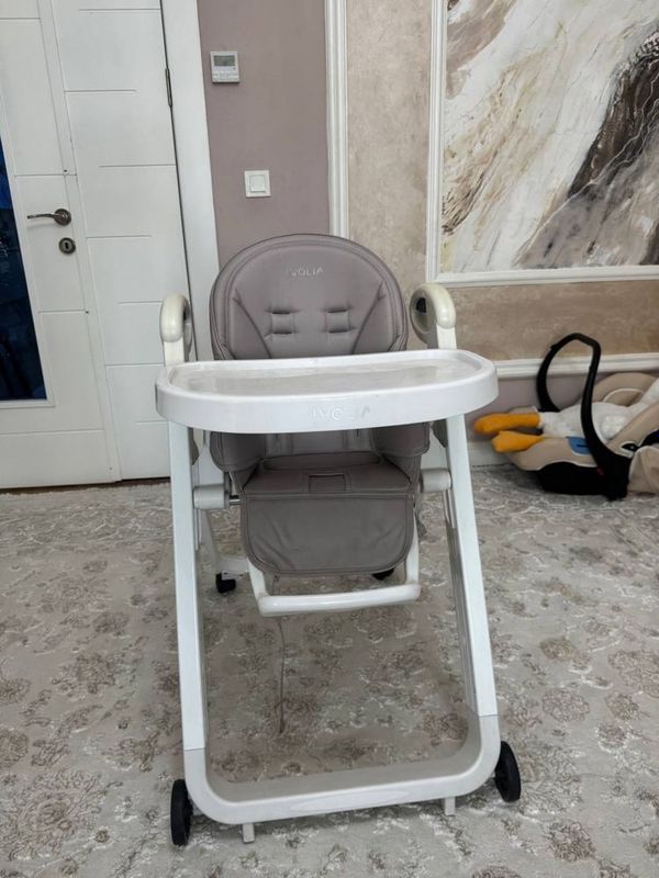 продам стульчик в хорошем состояние продам стульчик в хорошем состояние