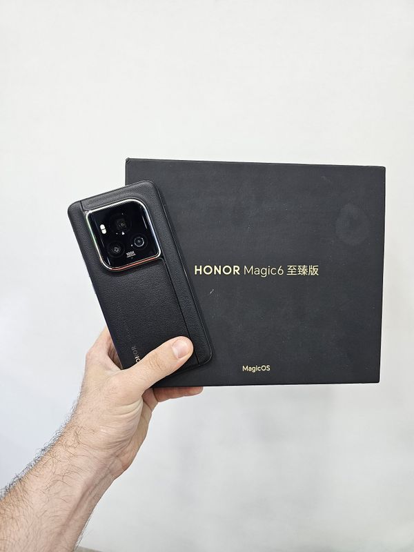 Honor Magic 6 Ultimate Honor Magic 6 Ultimate