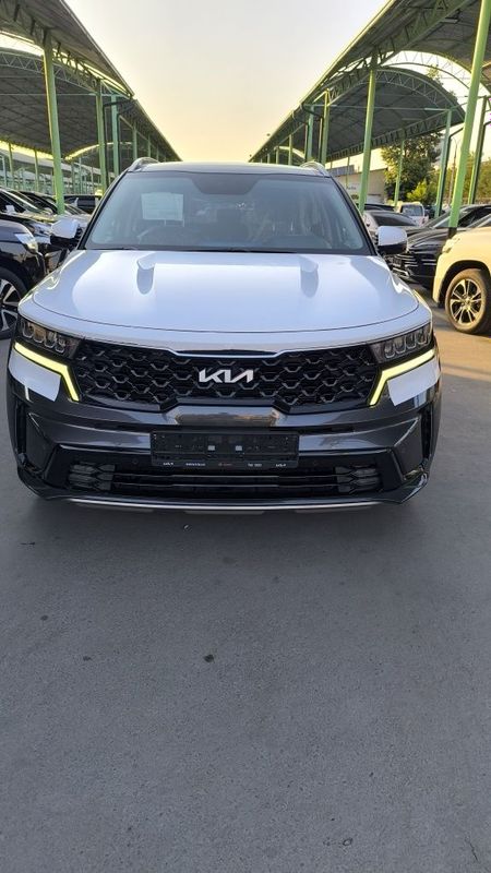 KIA.Sarento 2022 yil 7 kish Full Pazisasi KIA.Sarento 2022 yil 7 kish Full Pazisasi