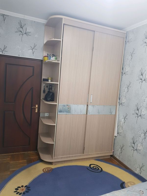 продаётся 2 х ком квартира на юнусабаде 18 квартал