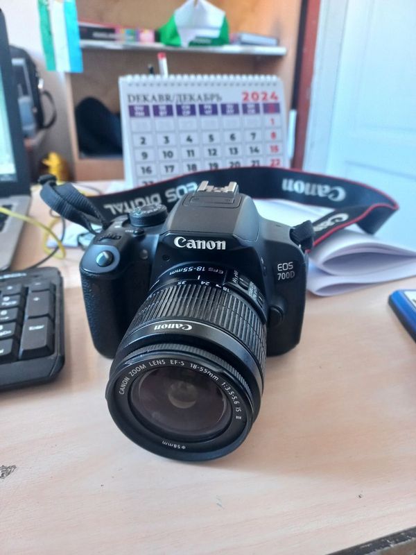 Canon EOS 700D fotoapparat фотоаппарат foto video фото видео