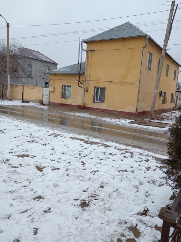 Жай сатылады 2 этаж 7 хана аэропорт кошн Жай сатылады 2 этаж 7 хана аэропорт кошн