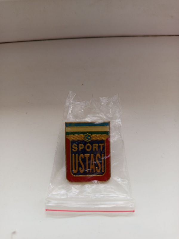 Продам значок 'Sport Ustasi' Продам значок 'Sport Ustasi'