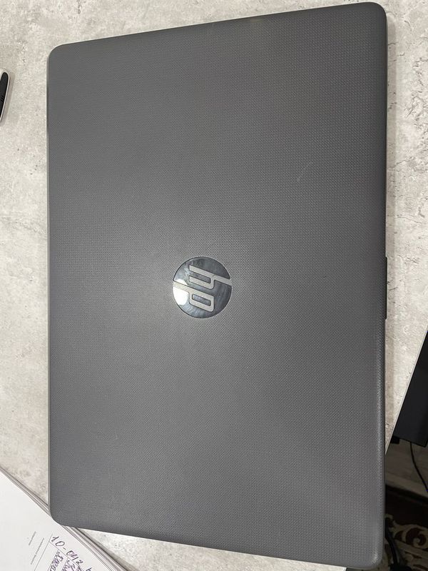 HP notebook sotiladi HP notebook sotiladi