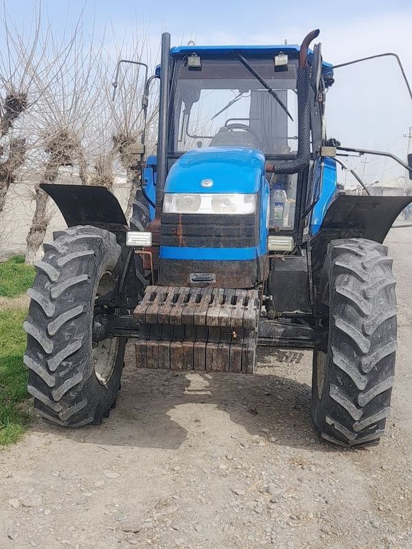 Traktor TS135... Traktor TS135...