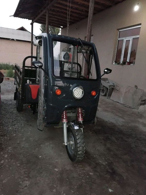 Hunjei skutr
