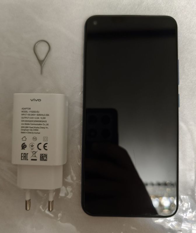 Смартфон Vivo Y30