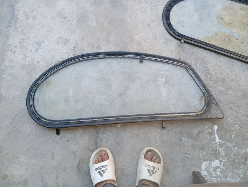 Renault twizy oynasi narxi 235 $ kami bor Renault twizy oynasi narxi 235 $ kami bor