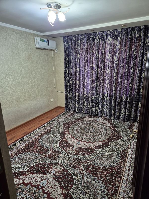 Сдаётся квартира 300$ Сдаётся квартира 300$