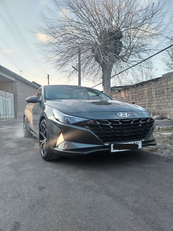 Hyundai Elantra 2021