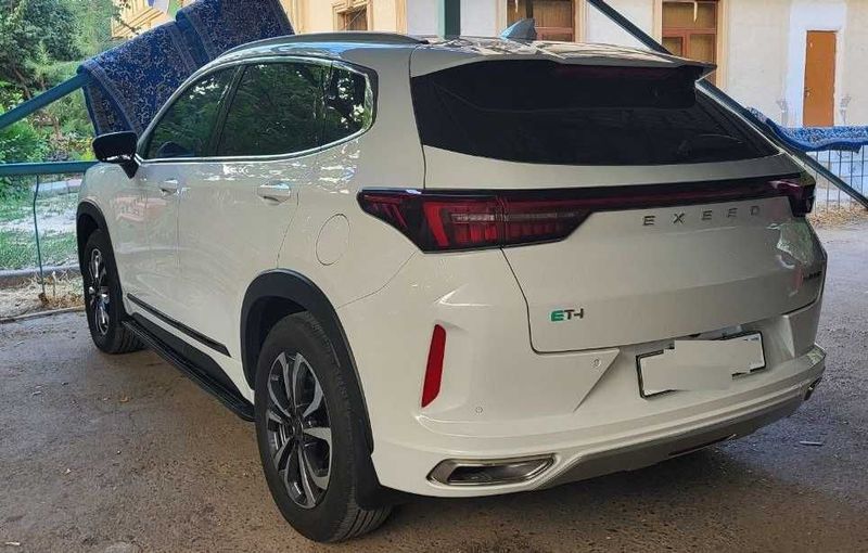 продам свой автомобиль Exeed TXL гибрид продам свой автомобиль Exeed TXL гибрид
