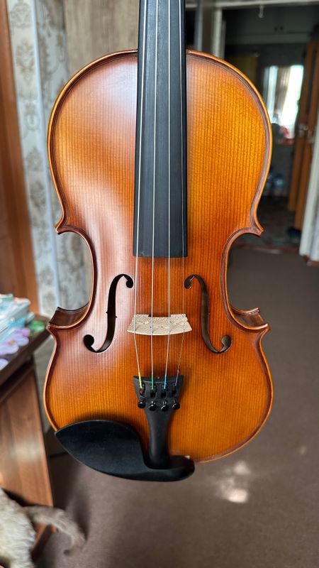 Мастеровая скрипка 4/4 Продам срочно Мастеровая скрипка 4/4 Продам срочно