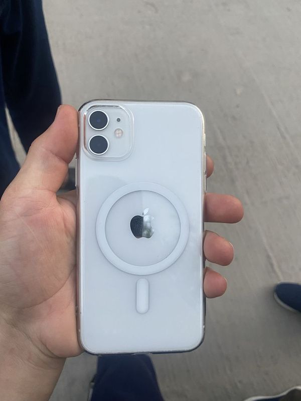 Iphone 11 white oq Iphone 11 white oq