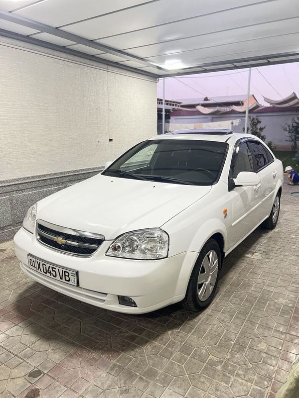 Naht yoki Arenda Lacetti Avtomat lukli Naht yoki Arenda Lacetti Avtomat lukli
