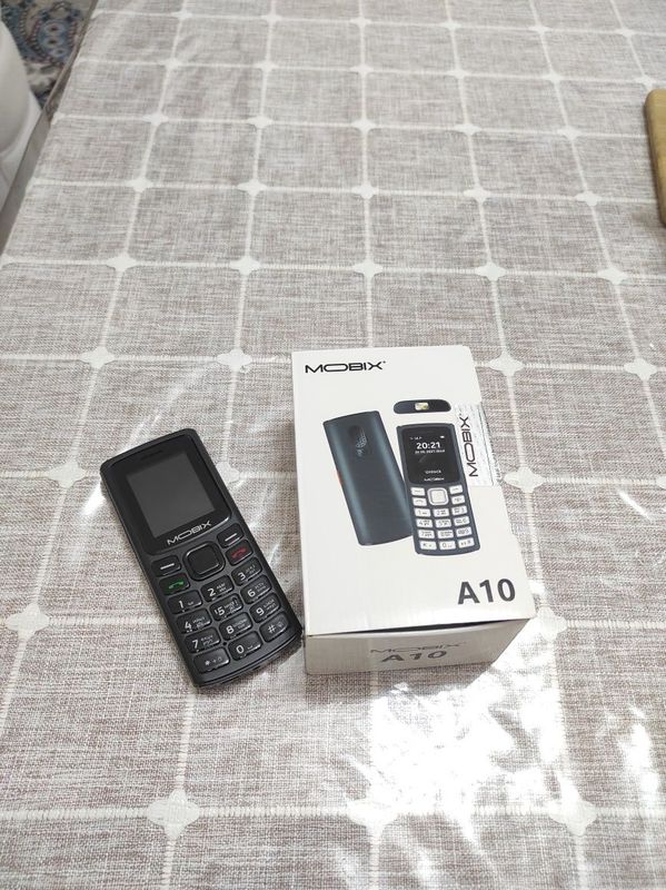 Mobix A10 knopkali telefon