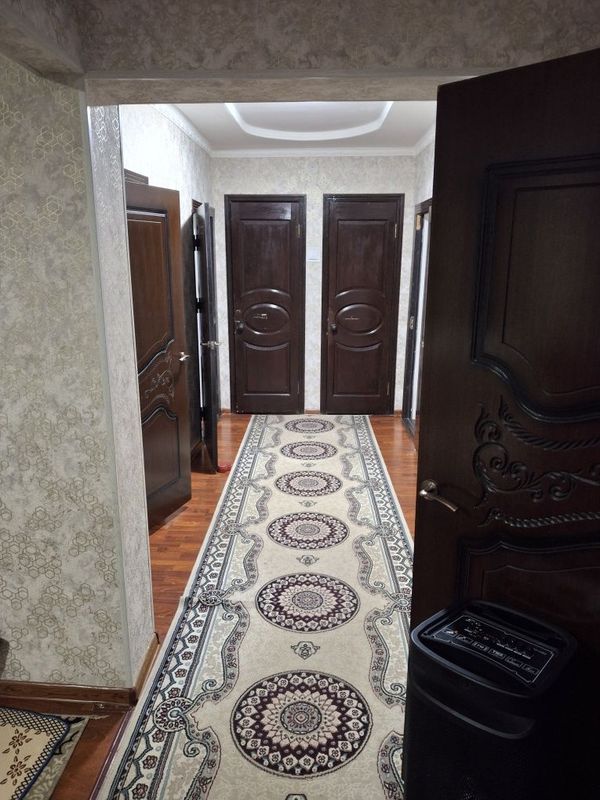 Уй сатылады Продается квартира