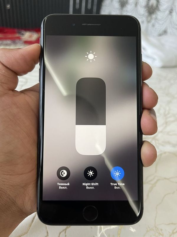 Iphone 8 plus 64 gb edial Iphone 8 plus 64 gb edial