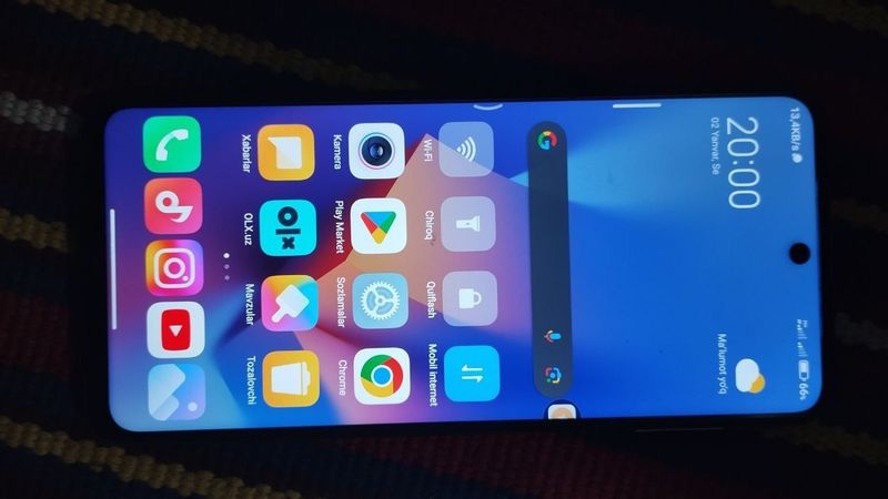 Redmi Not 9 pro faqat naqtga.