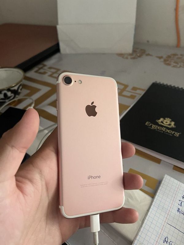 Айфон iphone 7 128гб Айфон iphone 7 128гб