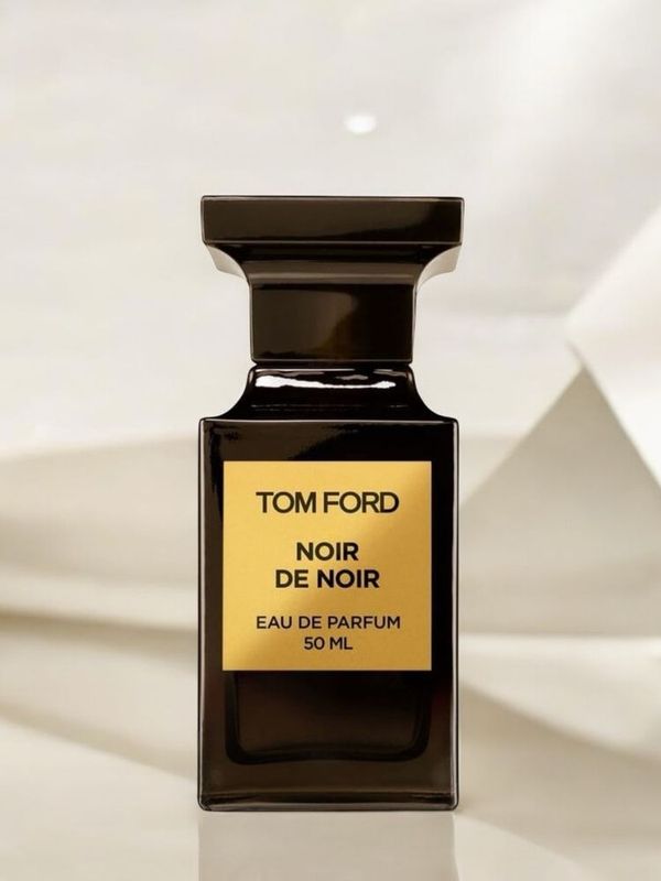 Tom Ford Noir De Noir парфюм для мужчин и женщин Tom Ford Noir De Noir парфюм для мужчин и женщин
