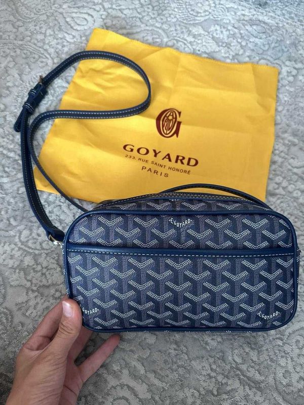 Goyard барстека в наличии новое Goyard барстека в наличии новое