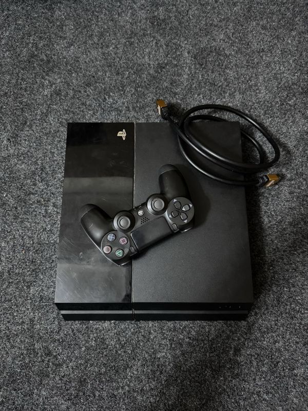 Sony PS4 Original Sony PS4 Original